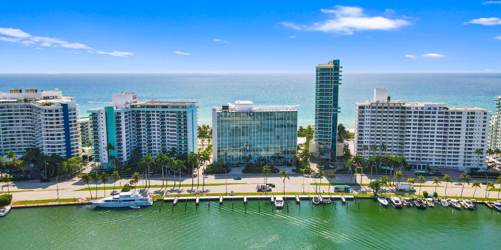 Compra de apartamentos en Miami Beach frente al mar